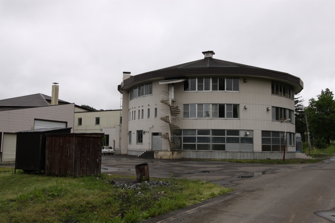 04-03.jpg
