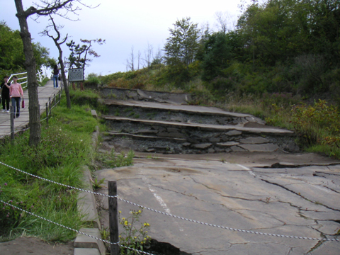 01-02.JPG
